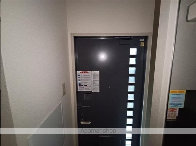 ＪＲ東北本線 仙台駅 バス乗車時間：40分 最寄りバス停で下車 徒歩4分 2階建 築29年の玄関写真