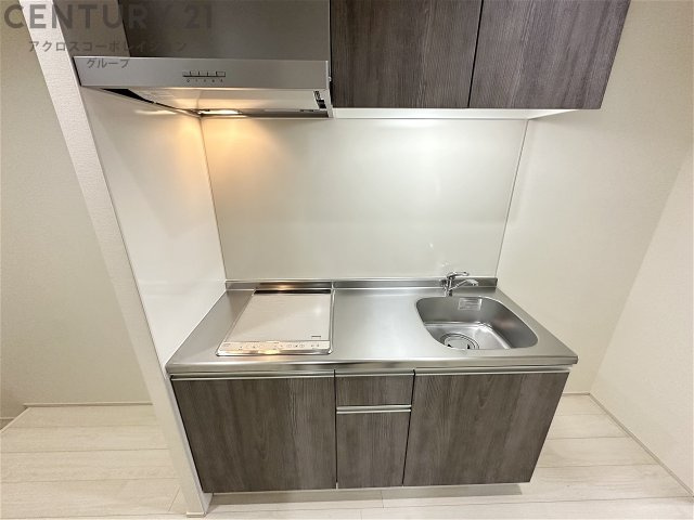 キッチン　２口IHコンロ付きのシステムキッチン♪