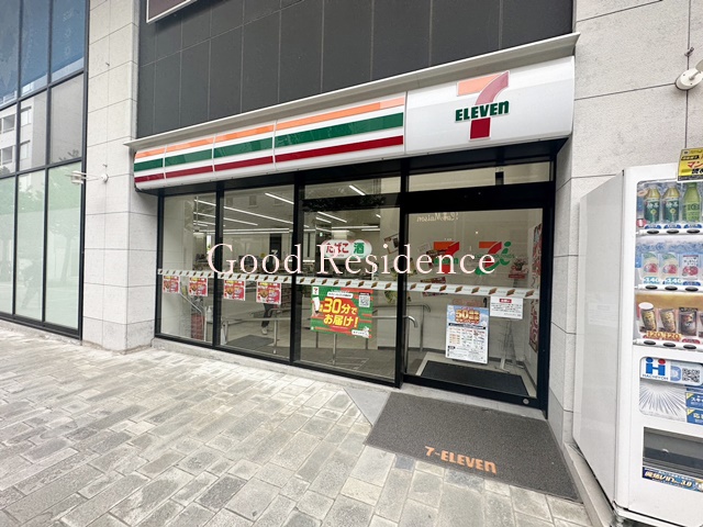 コンビニ　セブン-イレブン プレミアヨコハマ店（コンビニ）まで422m