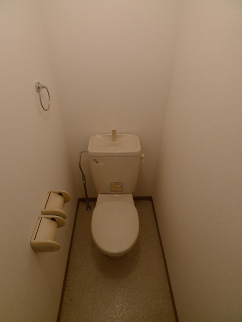 ネオパリエAのトイレ写真