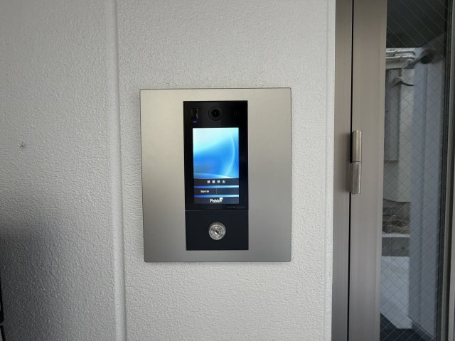 エントランス　オートロック
