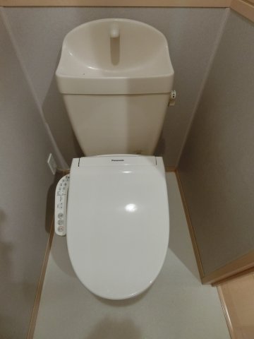 プレジャースクエア B棟のトイレ写真