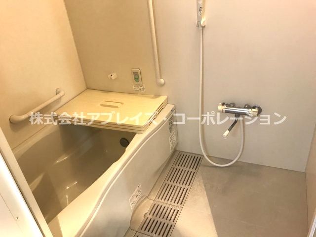 バス・シャワールーム　☆ゆっくりくつろげるお風呂☆