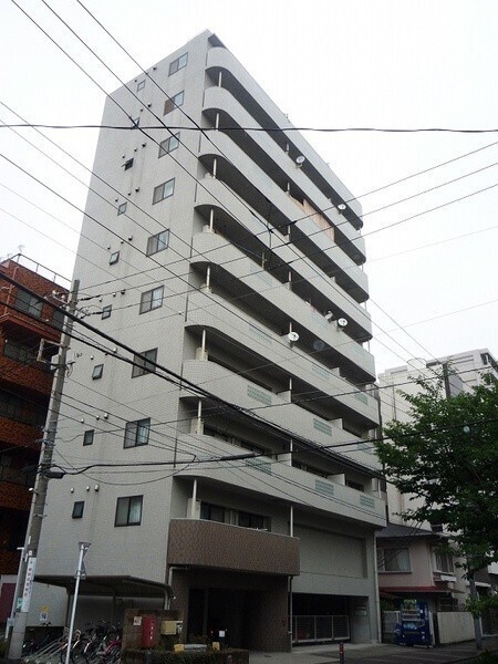 建物外観　オートロック完備