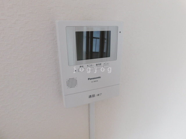 セキュリティ　モニター付きインターホンで来客確認も安心です！