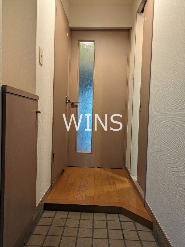 玄関　別部屋参考写真です