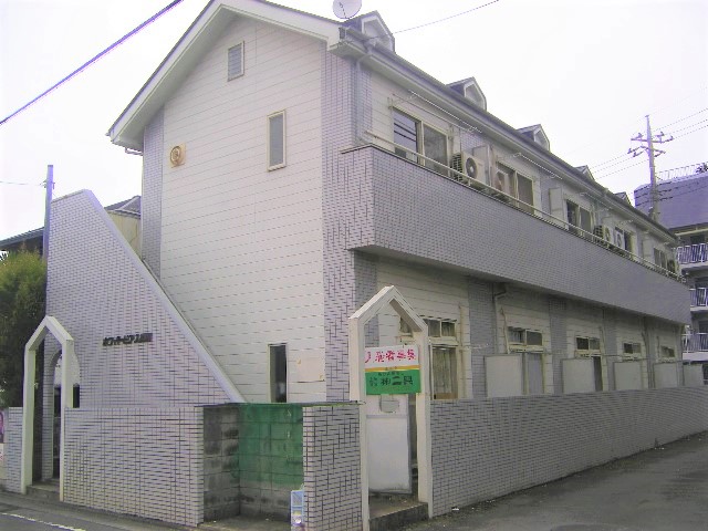 建物外観　明るい外観♪