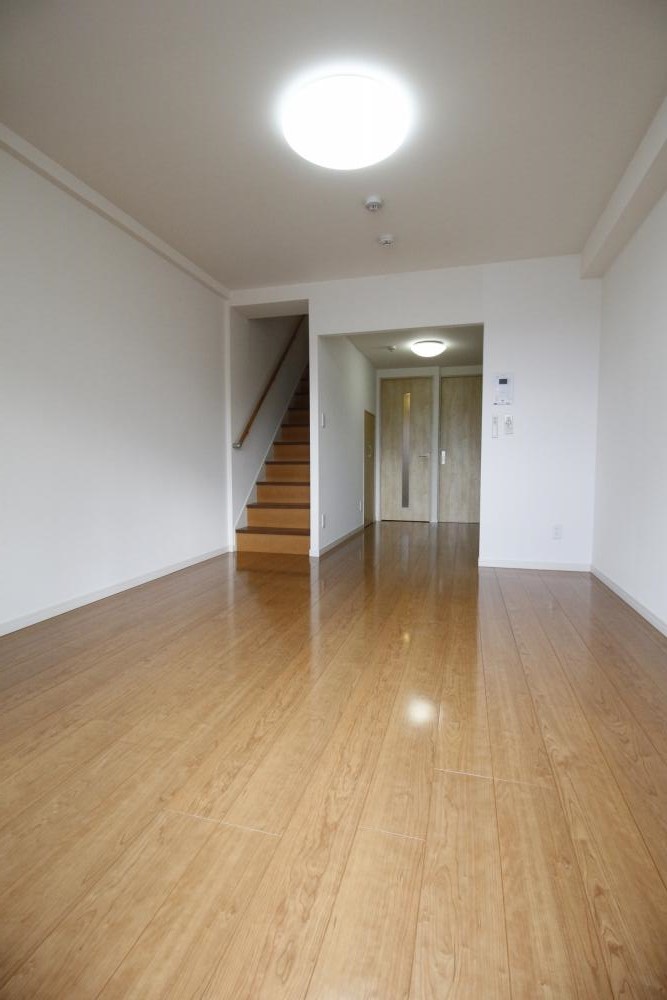 居室・リビング　別の部屋の写真です