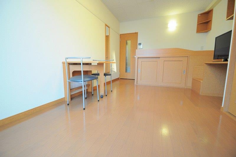 居室・リビング　１Ｆフローリング仕様