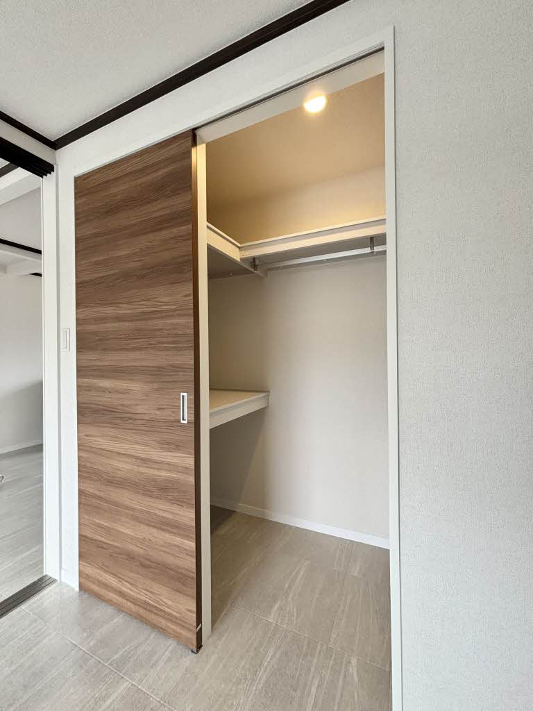 収納　ウォークインクローゼット♪
