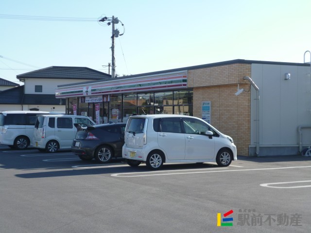 【大牟田市大字岬のアパートのコンビニ】