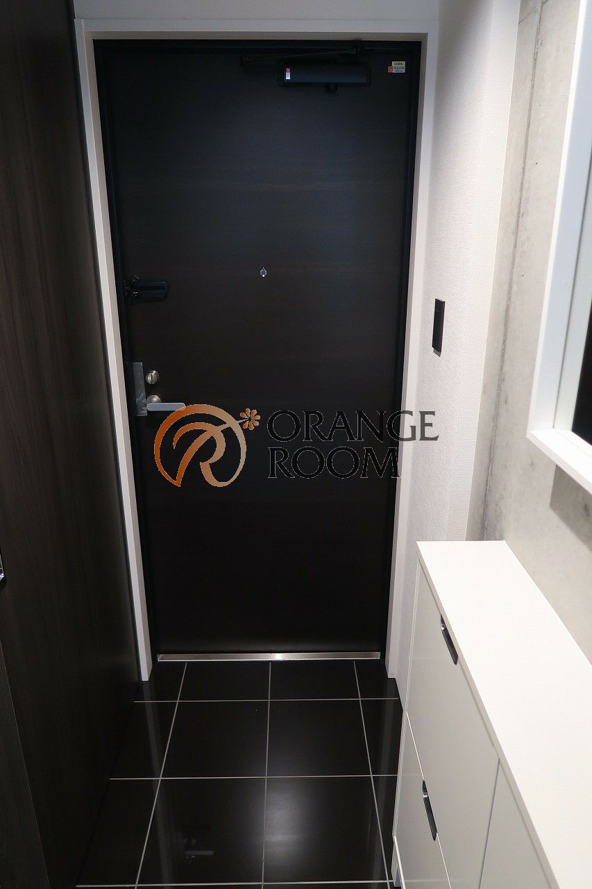 玄関　LAPiS本駒込