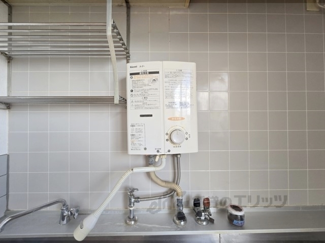 その他設備　給湯器リモコン