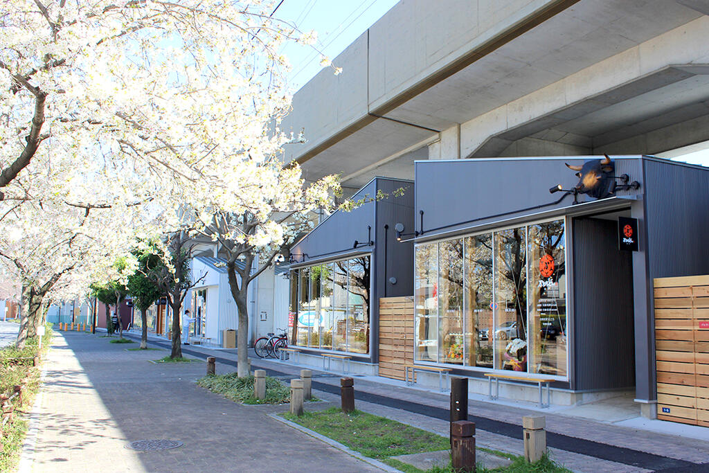 【名古屋市北区柳原のマンションのショッピングセンター】