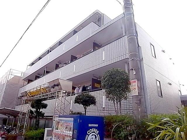 【神戸市東灘区魚崎中町のマンションの建物外観】