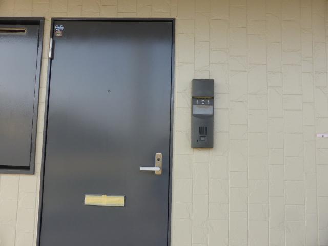 セキュリティ　玄関ドア