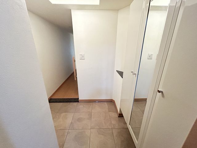 玄関　シューズボックス・全身鏡