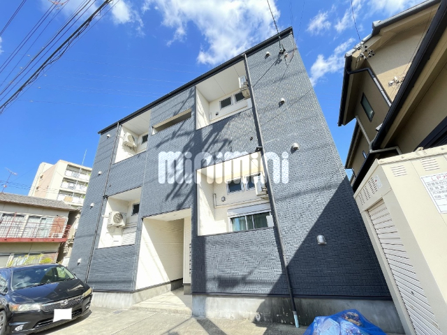 建物外観　デザイナーズ物件です