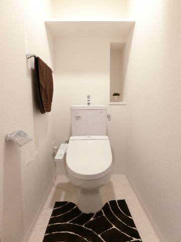 トイレ　詳細は、RISUMO江坂本店→06-6155-7137まで♪