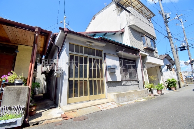 宝町平屋の建物外観