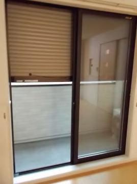 バルコニー　シャッター雨戸付