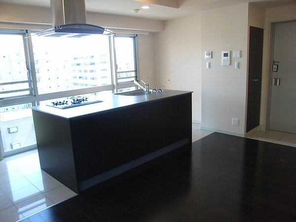 居室・リビング　同建物参考写真