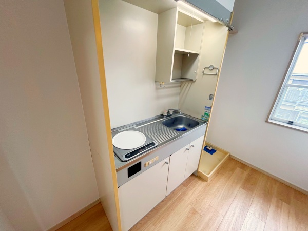 キッチン　火災の心配が少なくて安心なＩＨコンロ