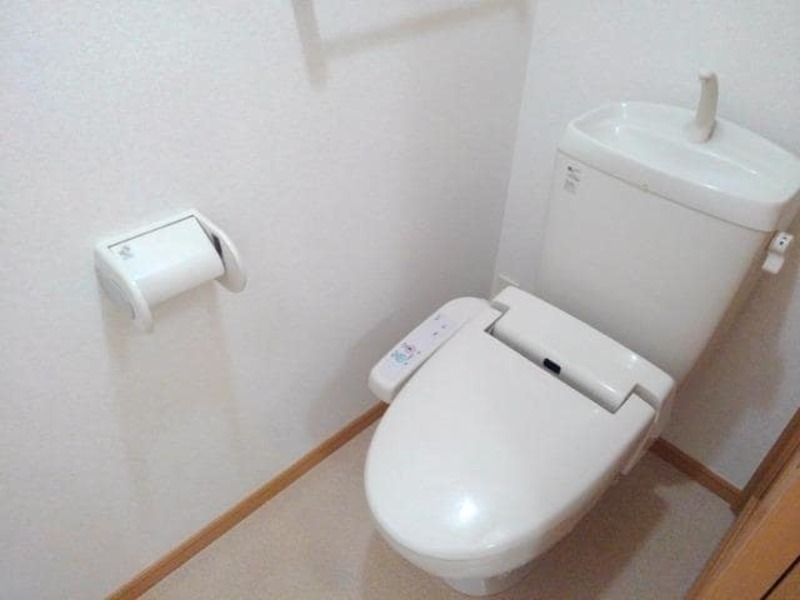 トイレ　図面と現状に相違がある場合には現状を優先