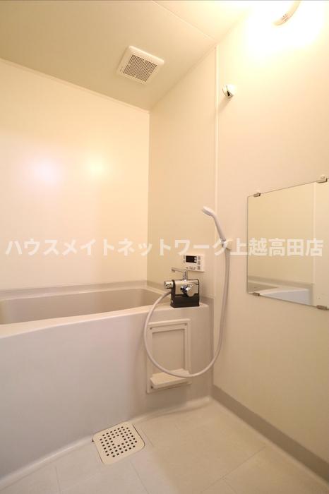 バス・シャワールーム　浴室