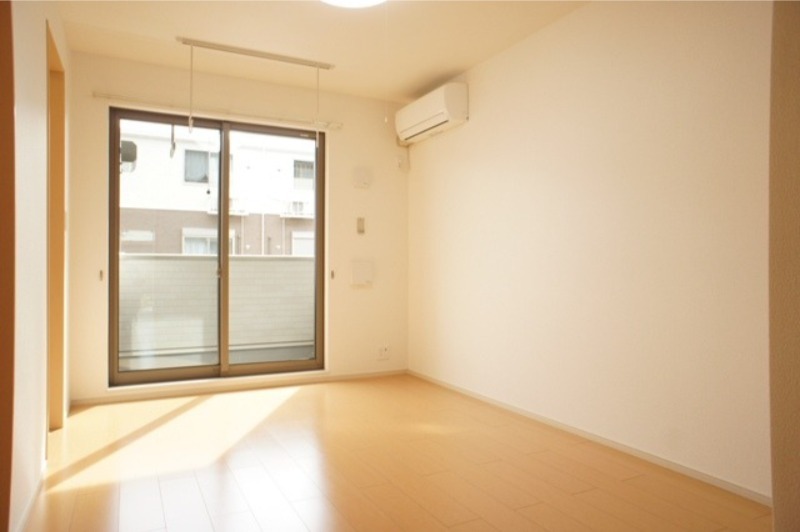 居室・リビング　図面と現状に相違がある場合には現状を優先