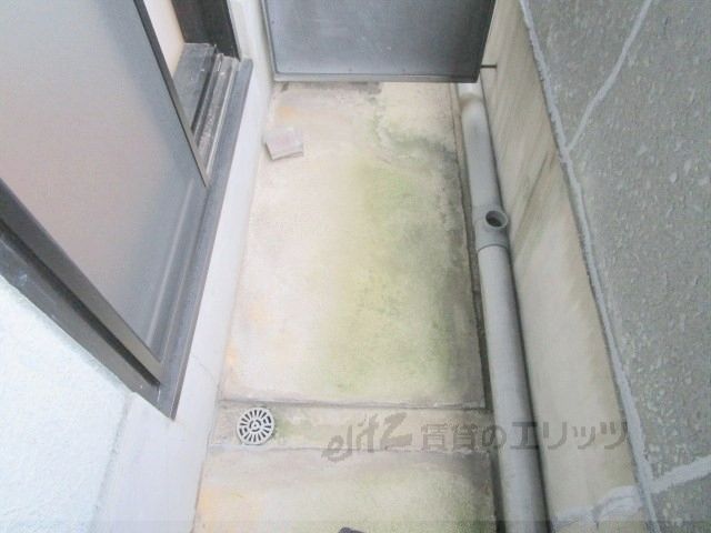 バルコニー　ベランダ