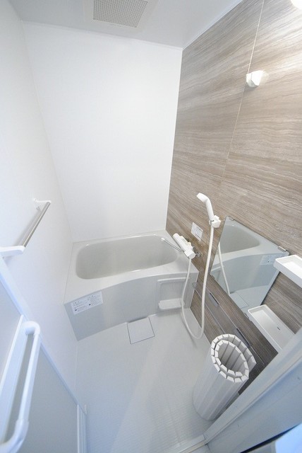 バス・シャワールーム　写真は２０２号室