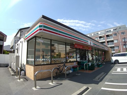コンビニ　セブンイレブン千葉幕張本郷店（コンビニ）まで317m