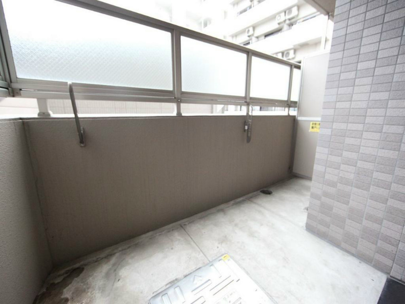バルコニー　バルコニー　ＬＤＫ7.4帖に面しています