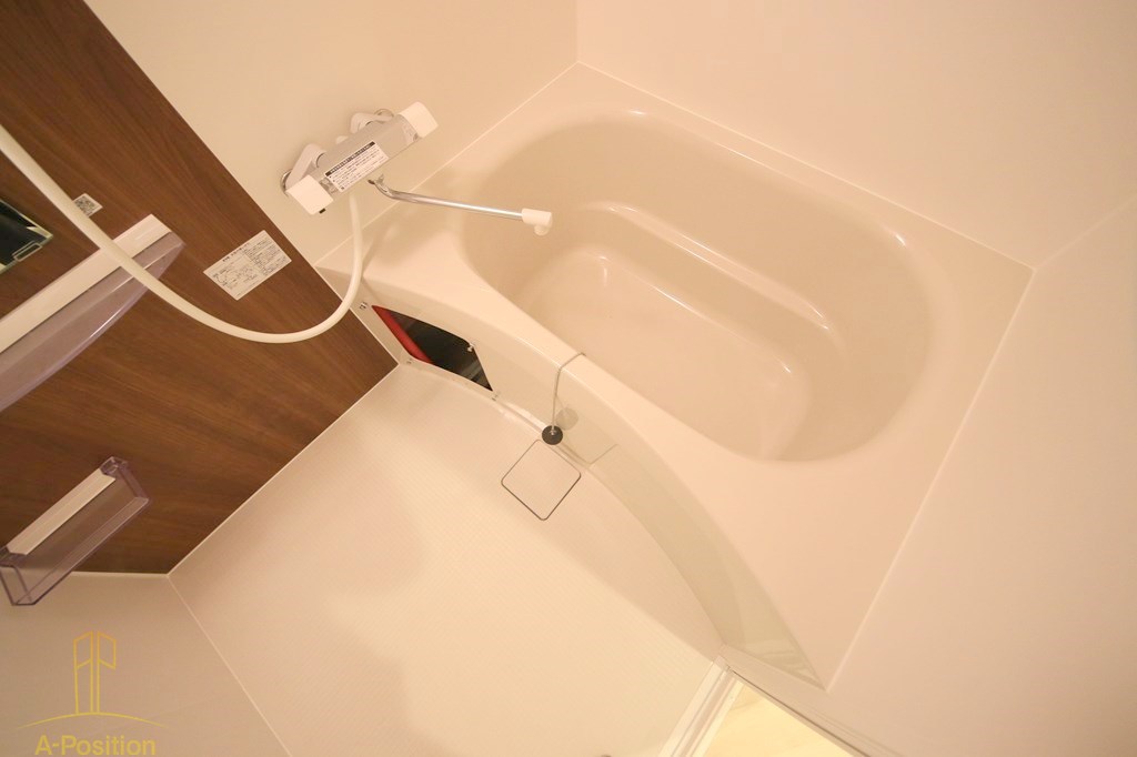 バス・シャワールーム　セレニテ本町リアン