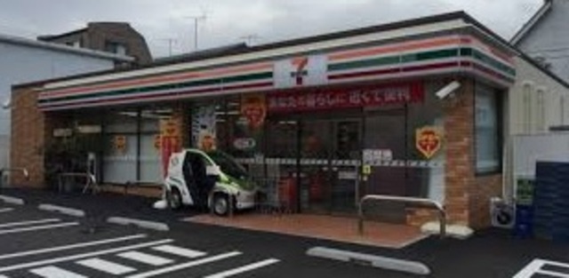 コンビニ　セブンイレブン市川末広1丁目店（コンビニ）まで76m
