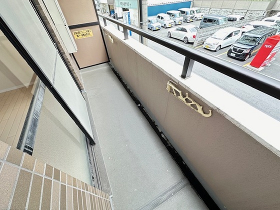 バルコニー　※別部屋の写真です
