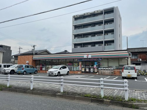 コンビニ　セブンイレブン 名古屋柳瀬町1丁目店（コンビニ）まで148m