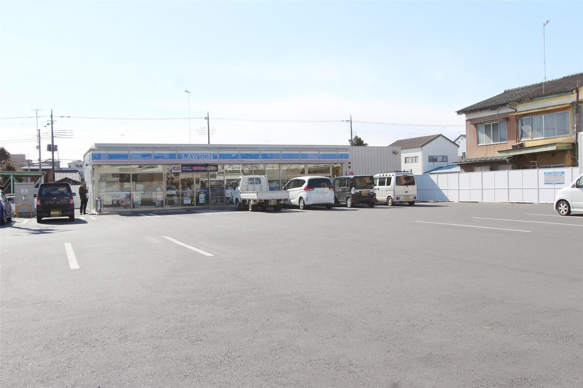 コンビニ　ローソン足利通五丁目店（コンビニ）まで616m
