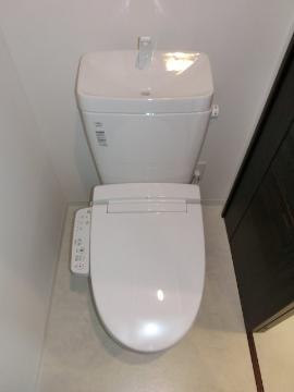エール茨木本町　トイレ　トイレ