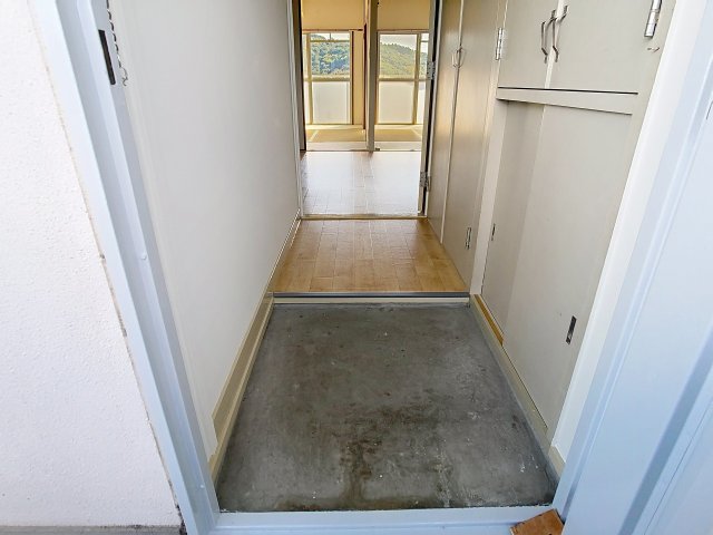 玄関　2025年10月撮影