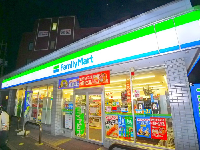 コンビニ　セブンイレブン（コンビニ）まで80m