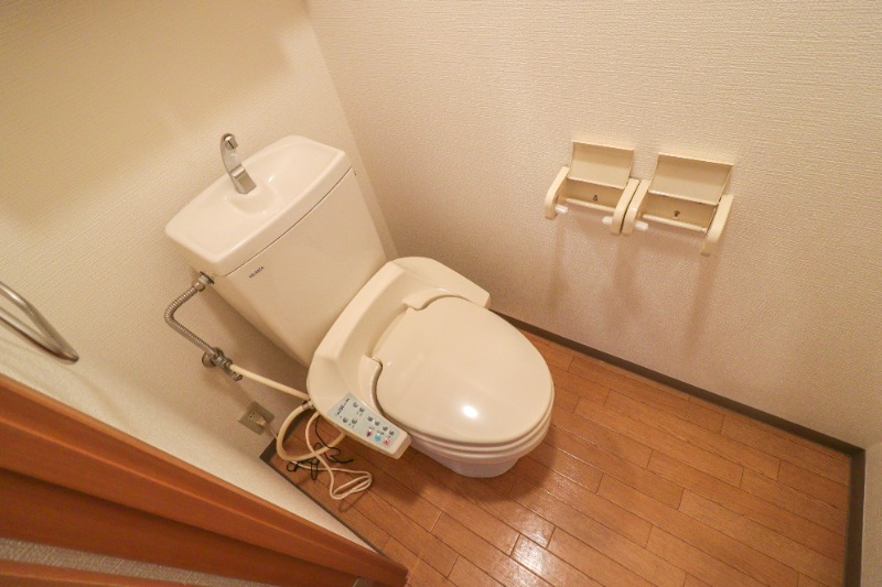 トイレ　図面と現状に相違がある場合には現状を優先
