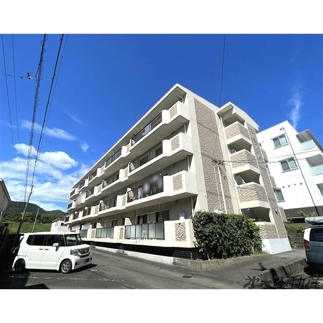 エントランス　建物外観