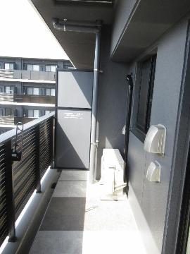 　バルコニー　ベランダ