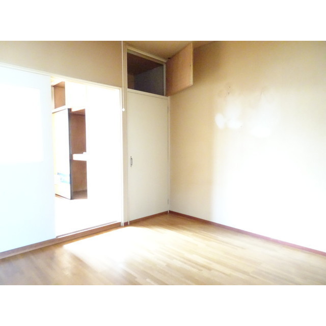 居室・リビング　洋室