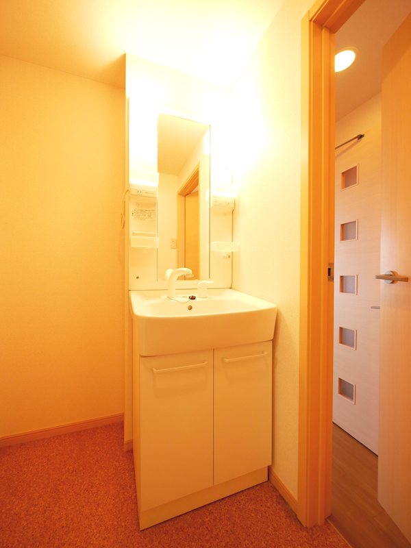 洗面設備　シャンプードレッサー