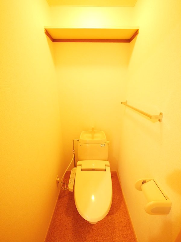 トイレ　ウォシュレット