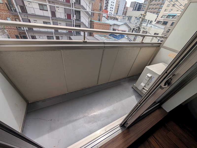 バルコニー　別部屋の写真です