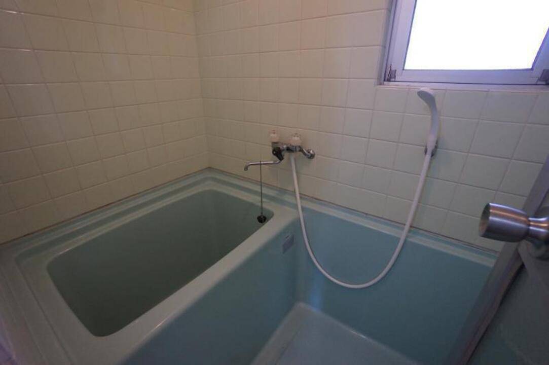 バス・シャワールーム　浴室